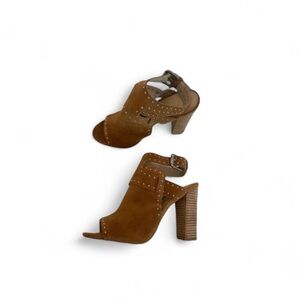 Guess Erika sexy suede camel studded ankle strap block high heel shoes size 8
